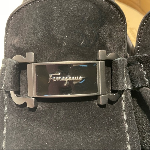 Salvatore Ferragamo suede loafers - Picture 3 of 10